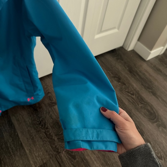 Youth Under Armour Jacket - Picture 4 of 4